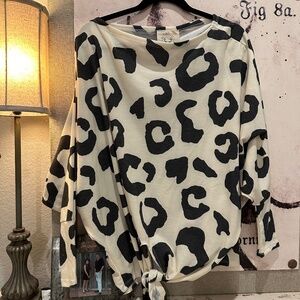 Leopard long sleeve blouse